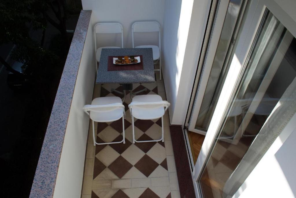 자다르 Yakov Free Public Parking And Balcony 아파트 외부 사진
